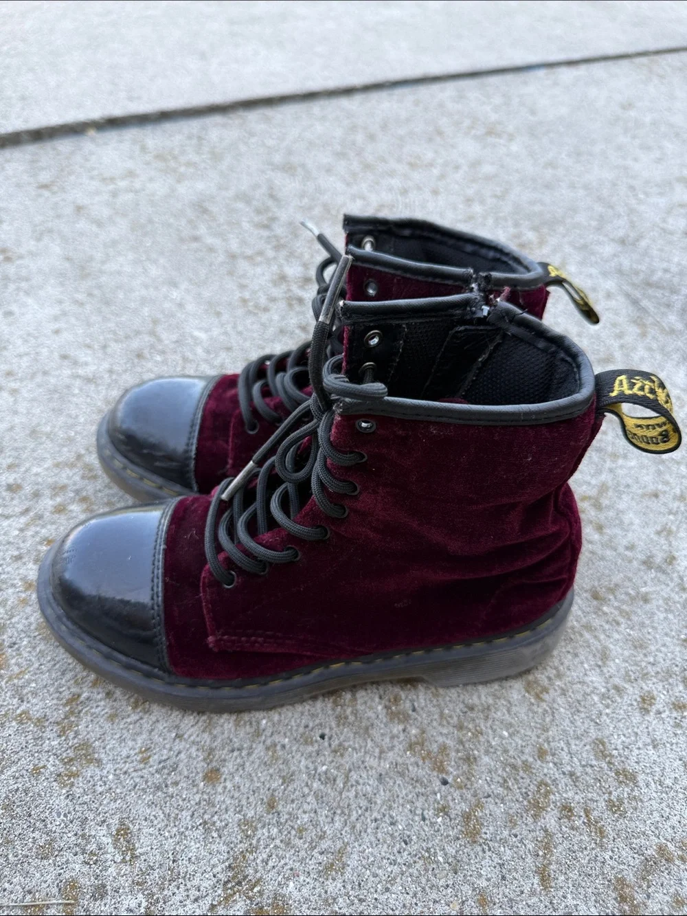 Kids Dr. Martens Velvet Lace-Up Ankle Boots in Burgundy US 2